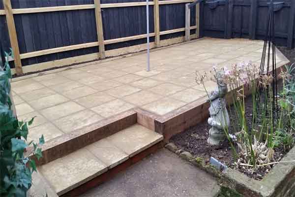 Raised paving and brickwork by Ker-Way local Woodbridge builder.