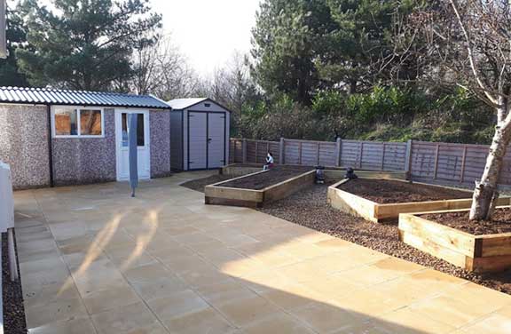 Riven paving by Ker-Way local Woodbridge builder.